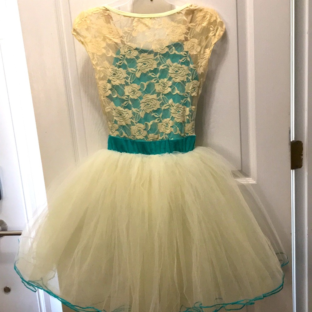 Off-White Teal Beautiful Ballet Costume